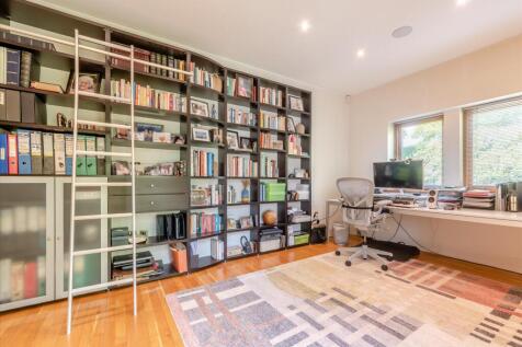 Property Image 28