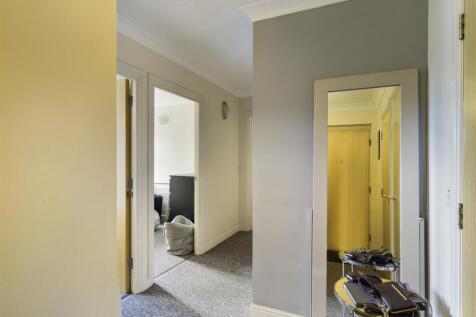 CAM00208P1-PR0135-ST