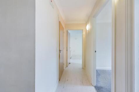 CAM02319G0-PR0101-ST