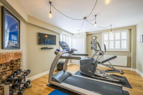 Property Image 9