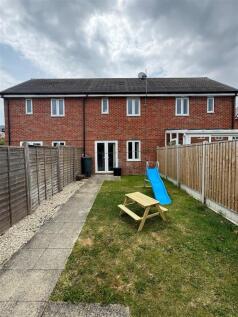 Rear Garden 2.jpg