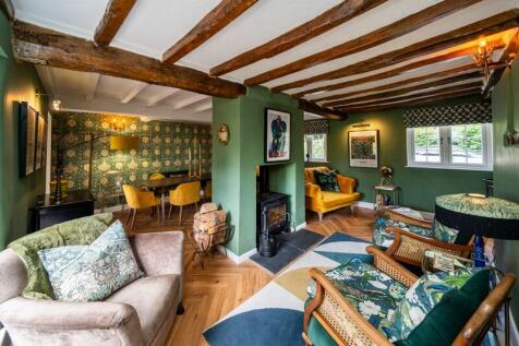 Dining area/ snug