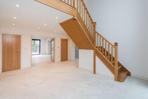 Hall/Stairs