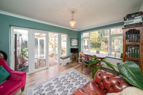 Garden room