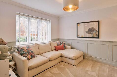 Dining room/ snug