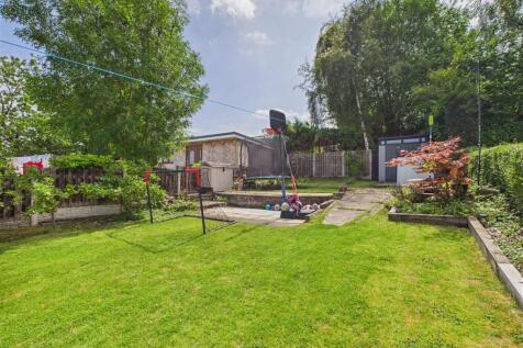 CAM05476G0-PR0018-STILL023.jpg