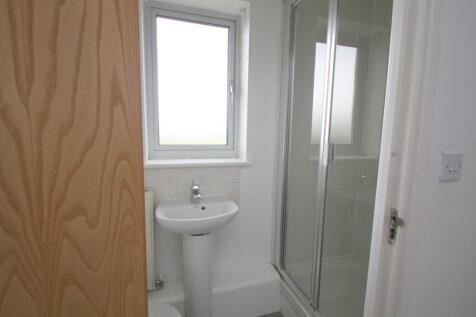 Shower room 2nd fl