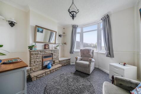 Front Sitting Room