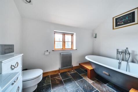 Ensuite Bathroom