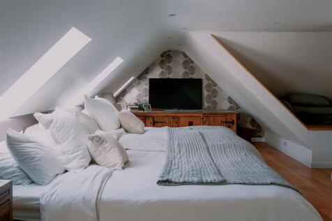 Top Bedroom