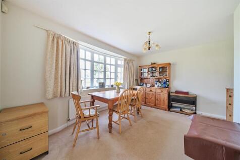 Dining Rm