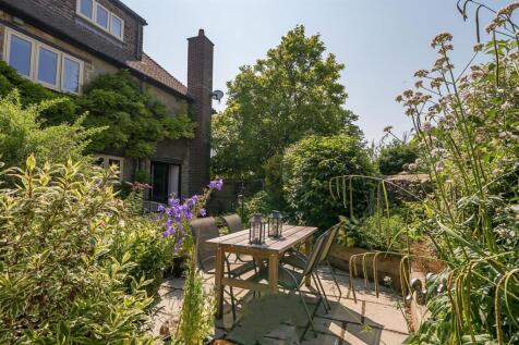 Courtyard Garden
