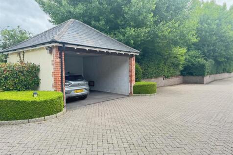 Car Port at front
