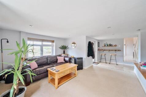 &#39;Flat&#39; Sitting Room