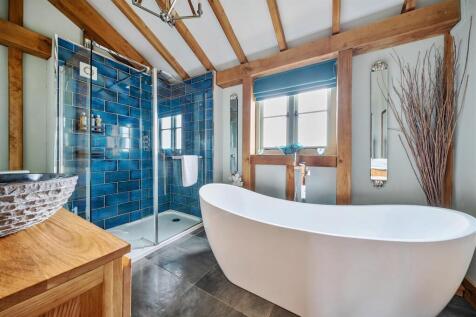 Blue Vale Bathroom