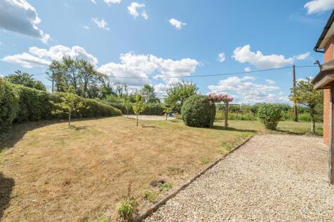 Front Garden to Parking