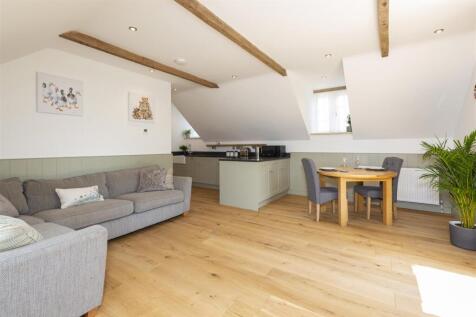 Annexe sitting/dining/kitchen areas