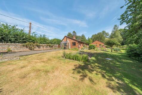 Garden to House