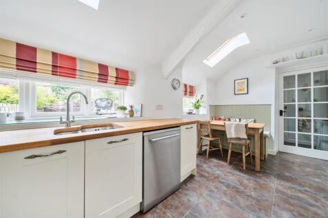 Kitchen /breakfast room