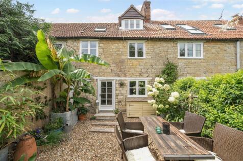 Garden / rear