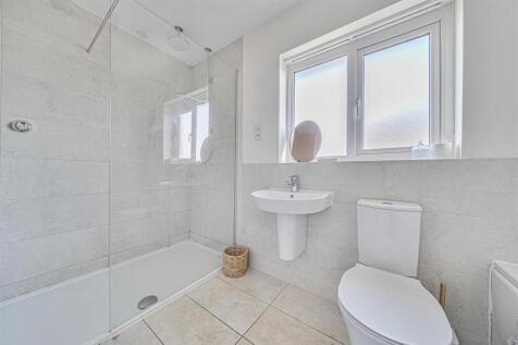En Suite 2