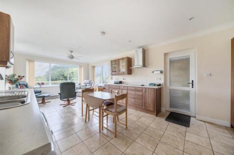 Kitchen whole