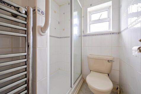 En Suite Shower