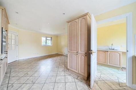 Kitchen to Utility