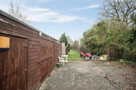 garage &amp; parking
