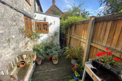 garden 2.jpg