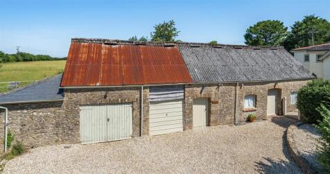 barn b.jpg