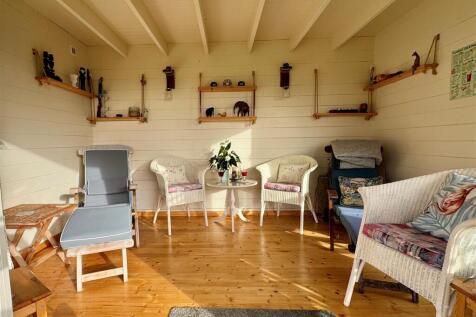 Summerhouse.jpg