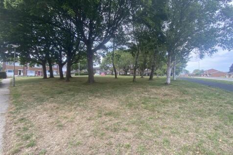 Front green