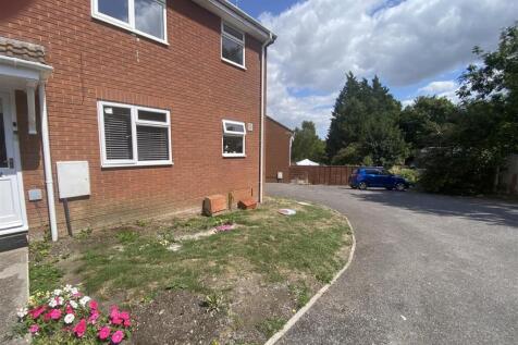First floor flat