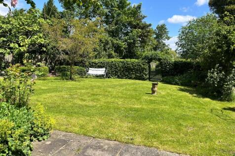 Cottage Garden 1.jpg