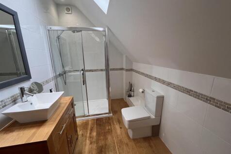 Master Bedroom Ensuite