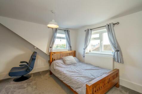 Bedroom 2.jpg
