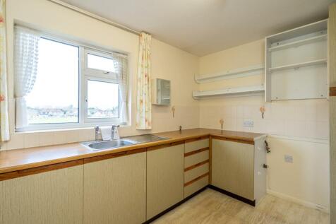 Kitchen (2).jpg