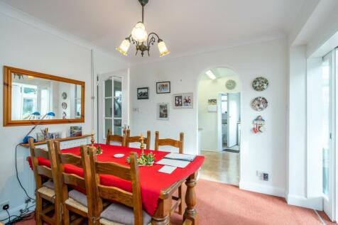 Dining Room.jpg