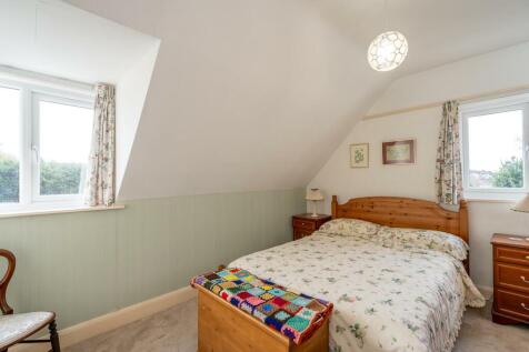 Bedroom 2.jpg