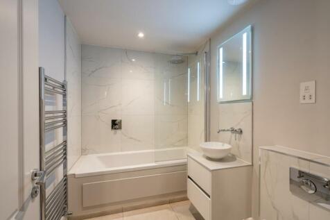 Luxury Bathroom.jpg