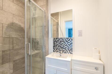 Ensuite.jpg