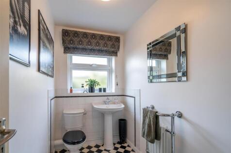 Cloakroom.jpg