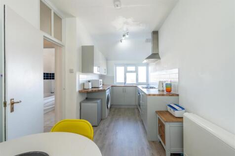 Kitchen Diner.jpg
