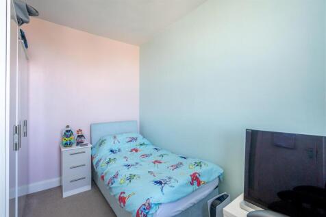 Bedroom 2.jpg