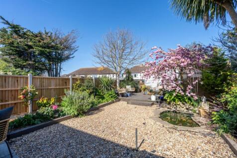 Rear Garden 3.jpg