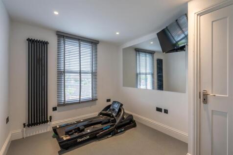 Bedroom 2.jpg