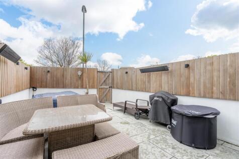 Rear Courtyard Garden.jpg