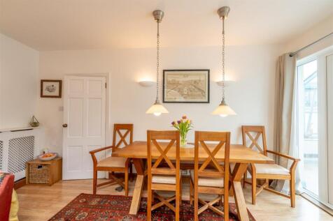 Dining Room.jpg
