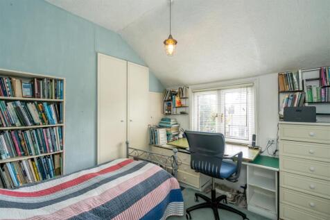 Bedroom 2.jpg